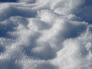 snow-crystals-cloud
